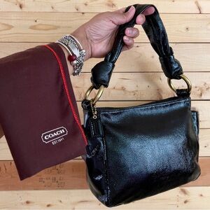 Coach Vintage Y2K Black Patent Leather Knot strap Zip Closure Shoulder Handbag